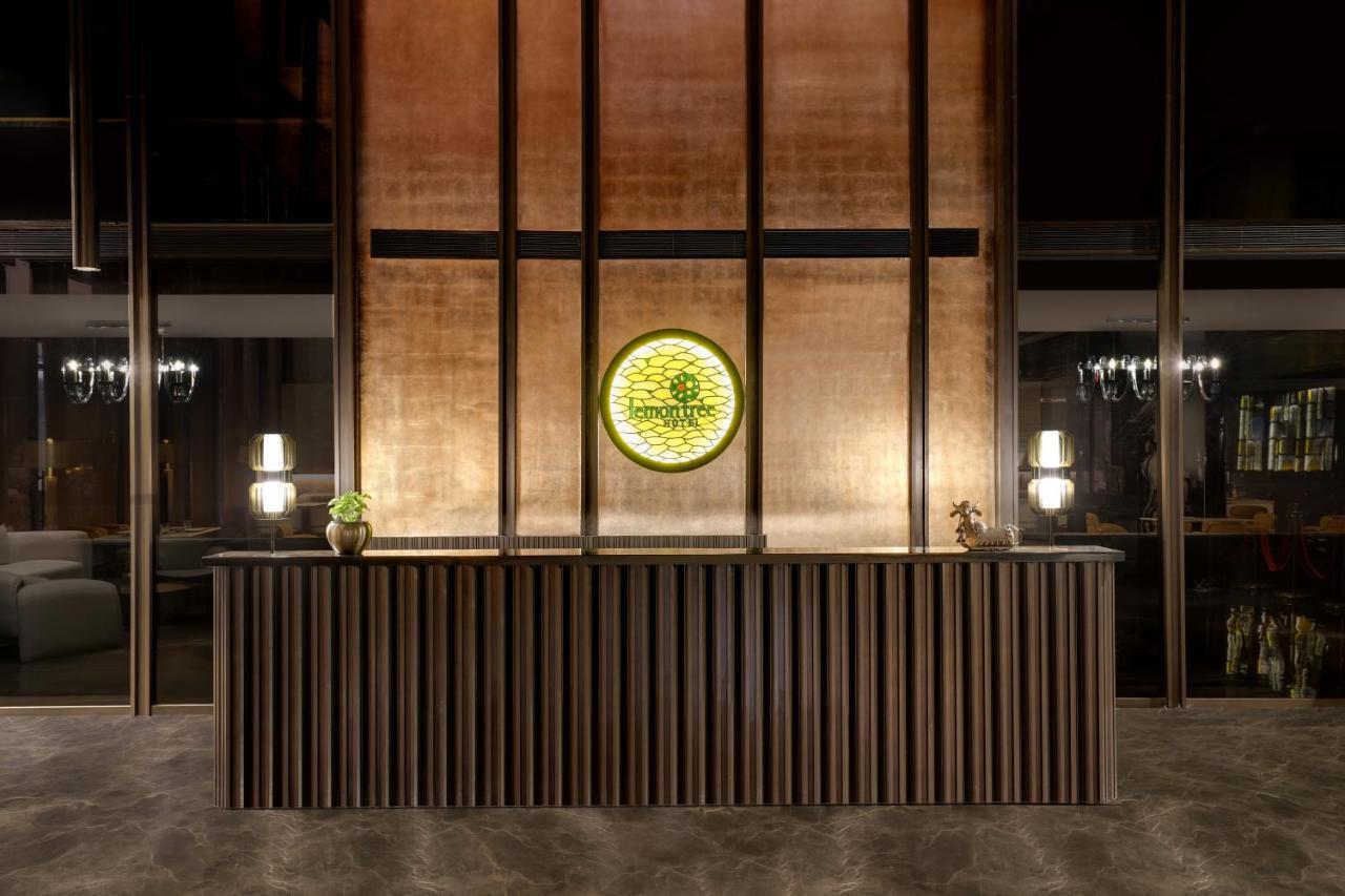 Lemon Tree Hotel, Hisār Buitenkant foto
