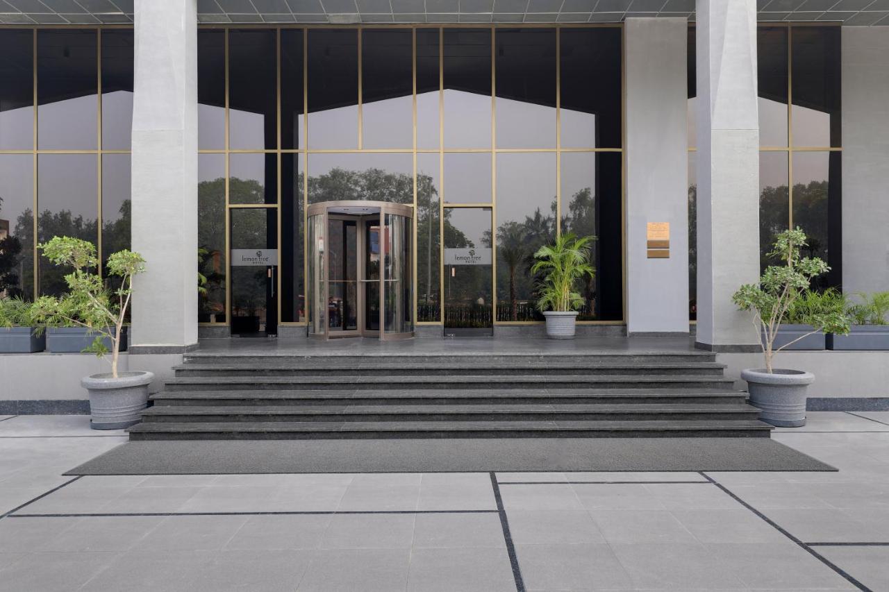 Lemon Tree Hotel, Hisār Buitenkant foto